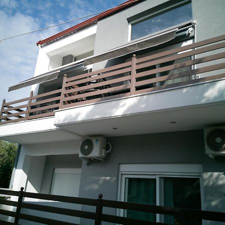 Апартаменты Irini'S House Торони Экстерьер фото